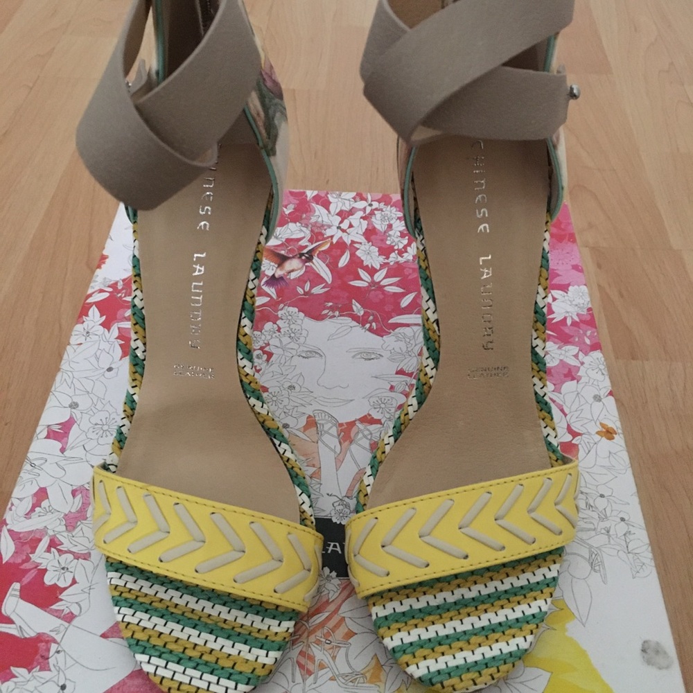Women’s Yellow Multicolor Strappy Sandals
